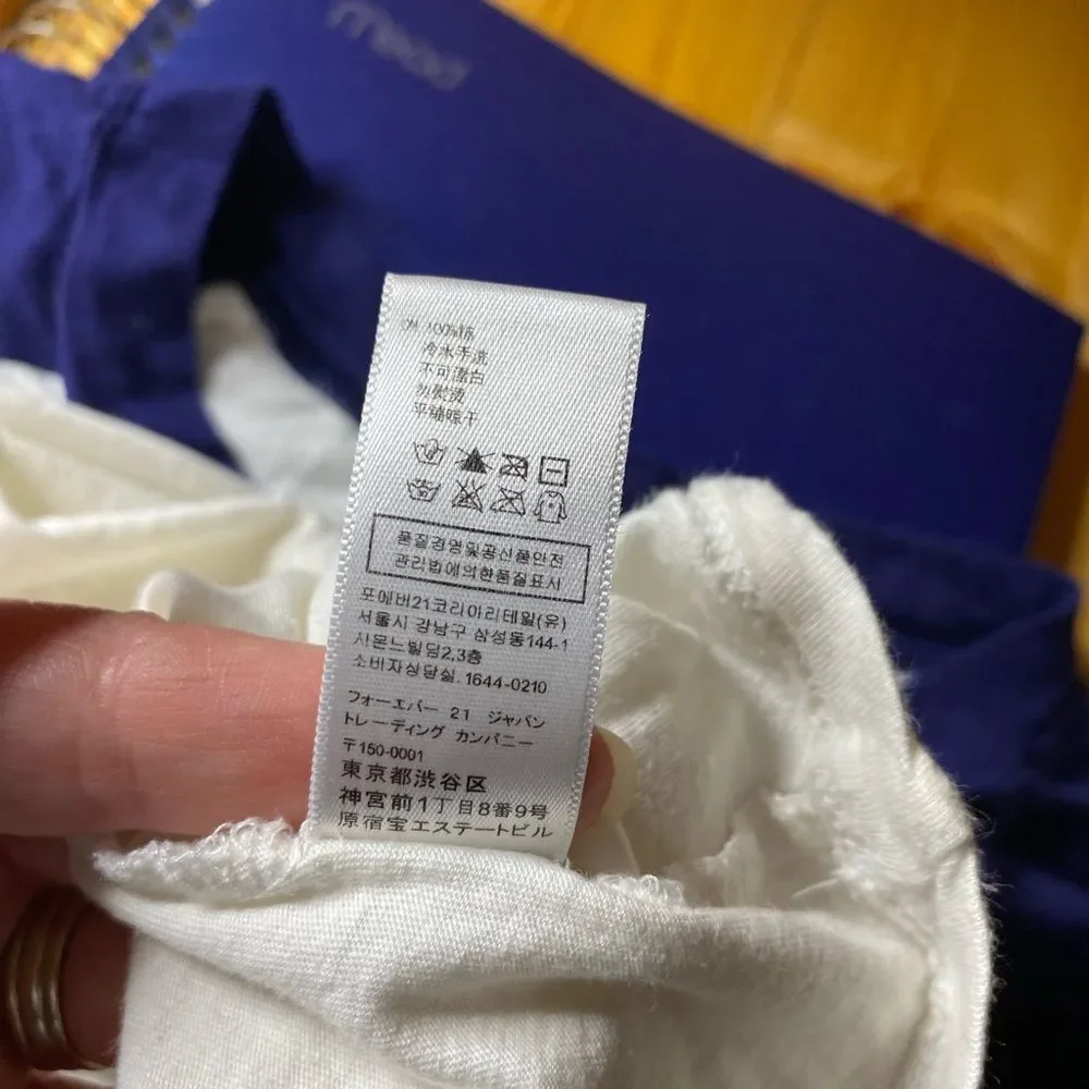 Y2K Forever 21 White and Navy Baseball Tee